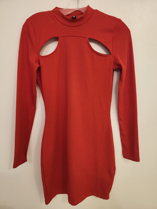 H&M Dresses & Skirts - H&M Red Long-Sleeve Cutout Mini Dress